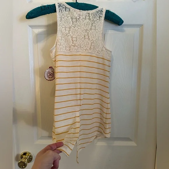 Striped lace back tank - Picture 6 of 8